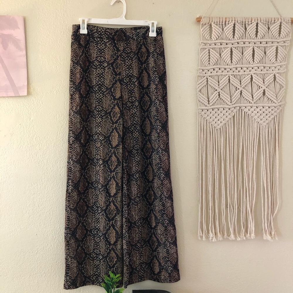 zara wideleg pants!